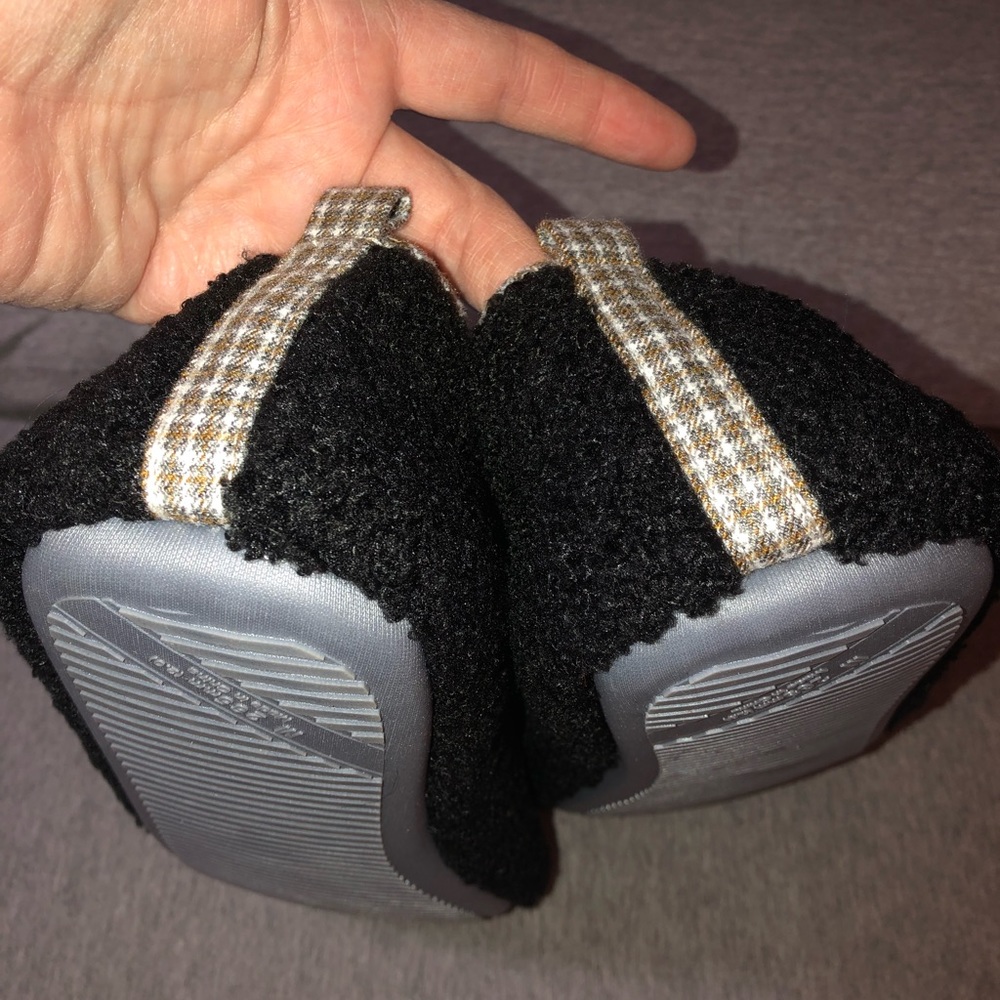 🌸 BRAND NEW BALLERINA MEMORY FOAM HOUSE SLIPPERS (GIFT), SIZE 9 - 9 1/2 - Picture 6 of 6